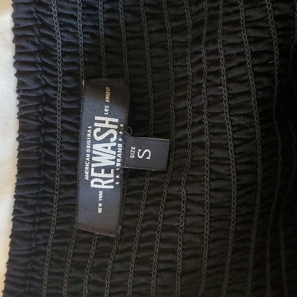 Rewash Black Mini dress Dress - Picture 4 of 4